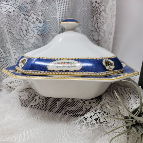 Wyott Son & Co Harvest #1613 Covered Dish - Picture 6 of 9